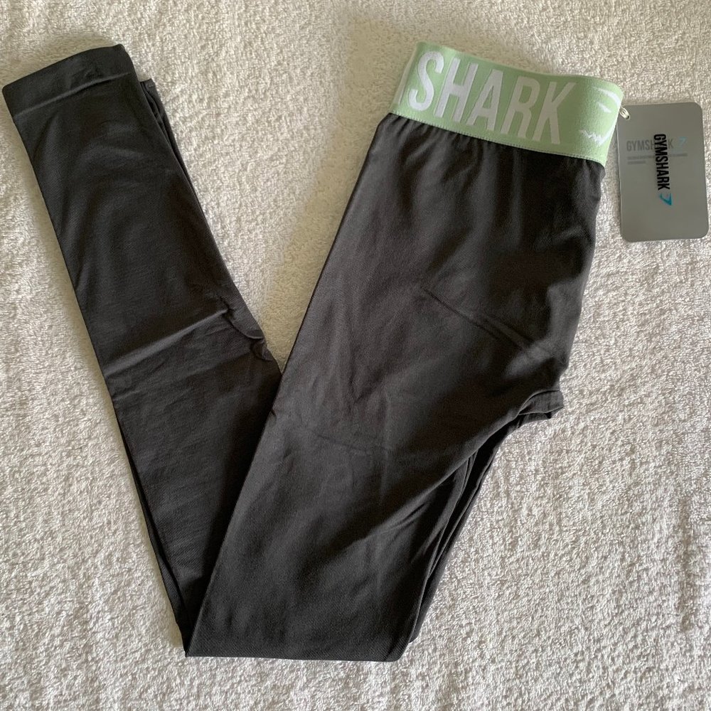 Gymshark Fit Legging (Grey/Light Green)